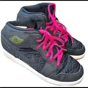Nike Air Jordan 1 Phat BLACK Pink high Tops Shoes (7 Youth) 454659-008 (Women 8)